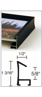 The sleek profile of Nielsen 65 pairs well with Asian art and emphasizes the sharp movements and lines found in nature.